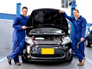 ALT="auto body repair shop, Alan's Collision Center