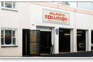 ALT="Daylight Saving Time clock face, Alan's Collision Center"